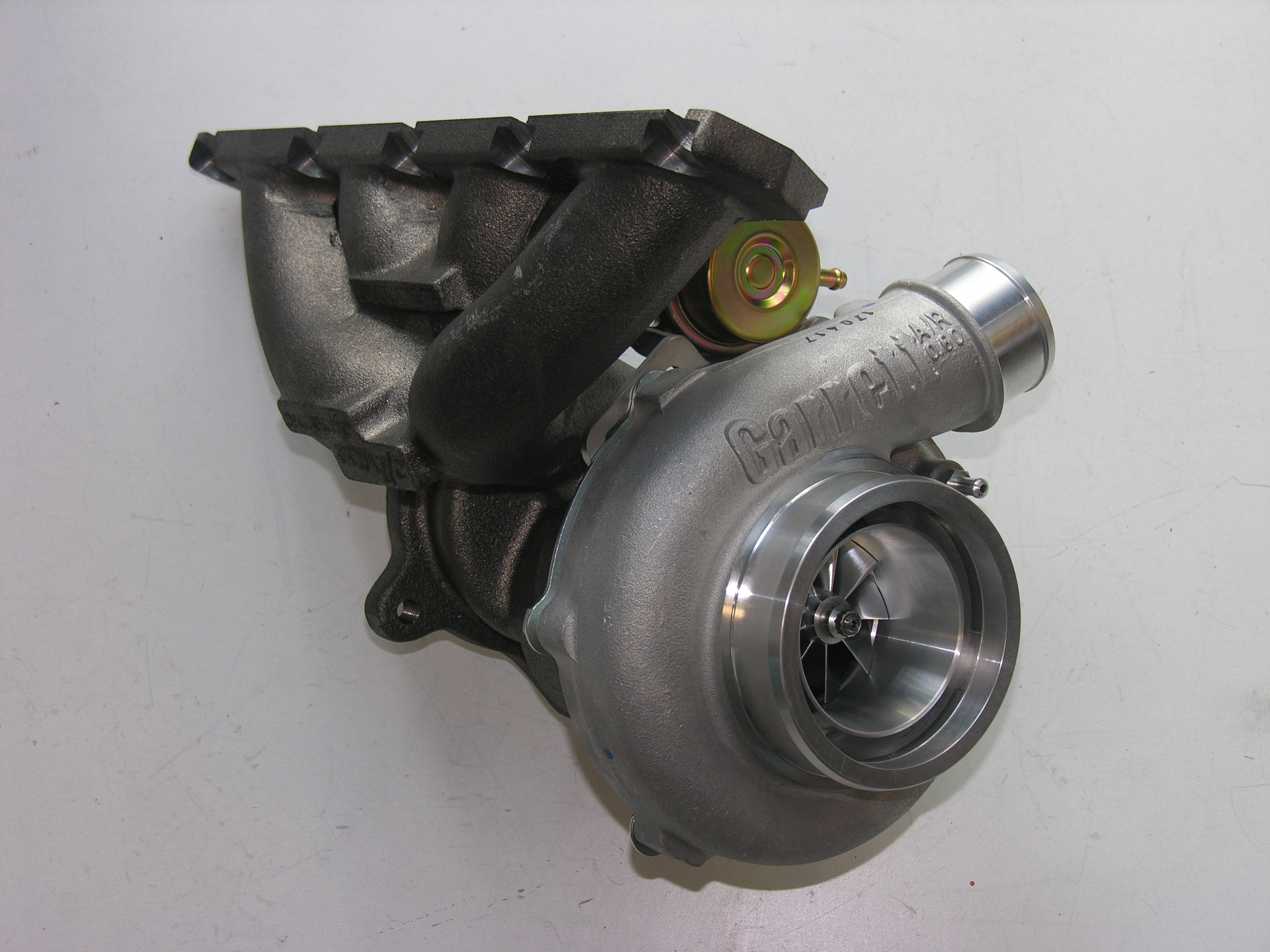 Turbo Kit for retrofitting VAG 2,0 TFSI with GTX2971R 