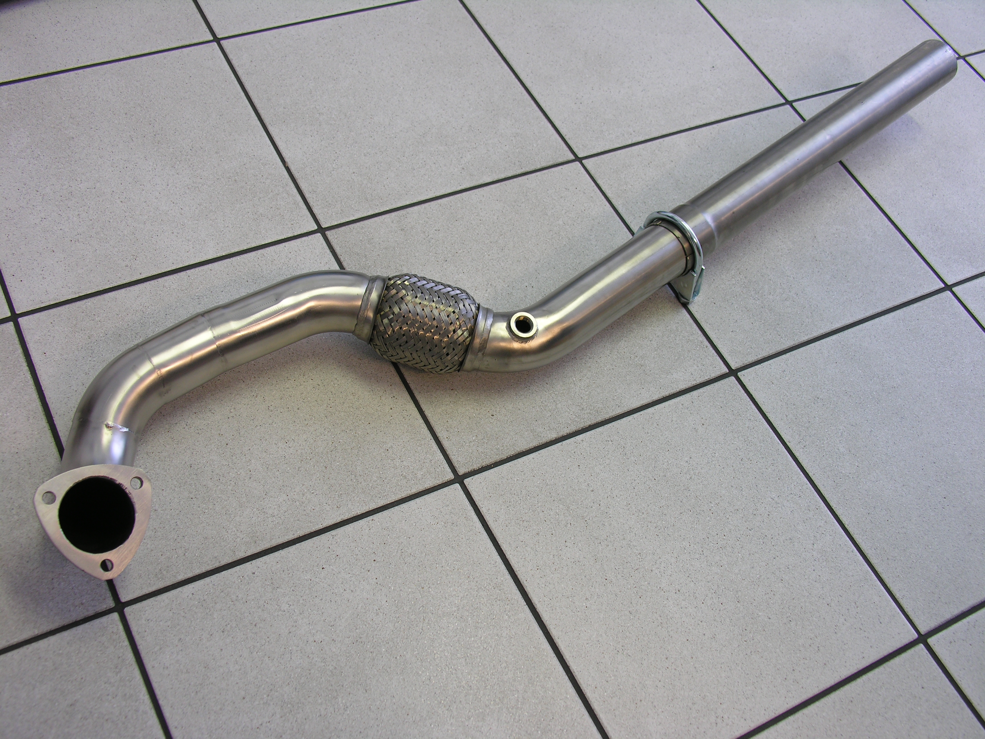 Gruppe A  downpipe   Opel /Vauxhall Vectra C   Z18XER