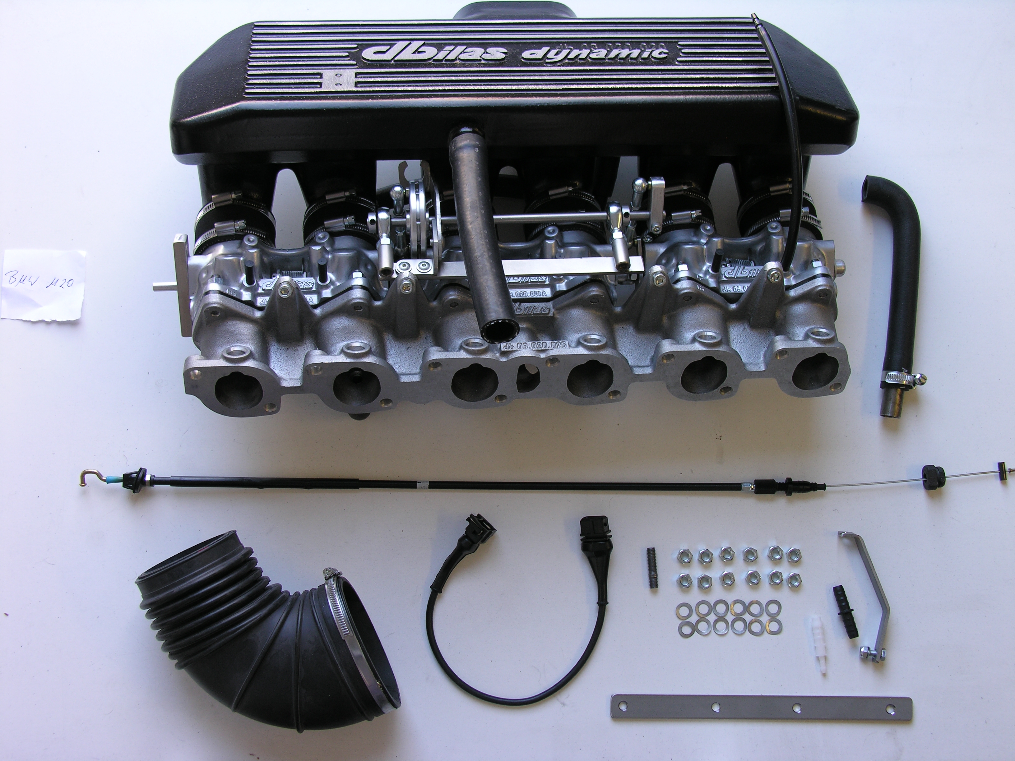 Throttle body kit for BMW E28 / E30 / E34 2,0-2,7 12V     M20