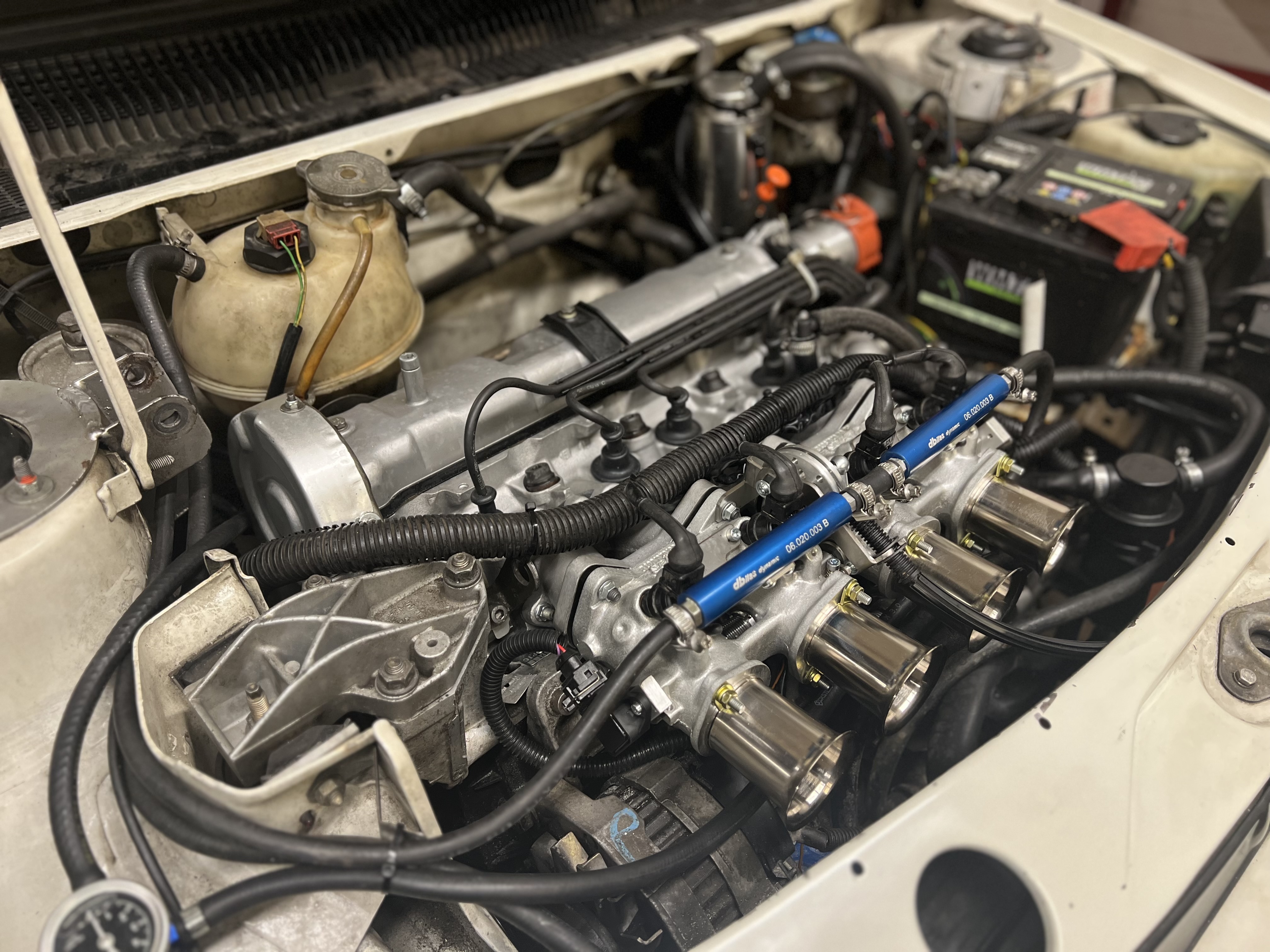 Mutli-throttle intake system for racing   for Citroen / Peugeot   1,6-1,9 8V   XU5 / XU9