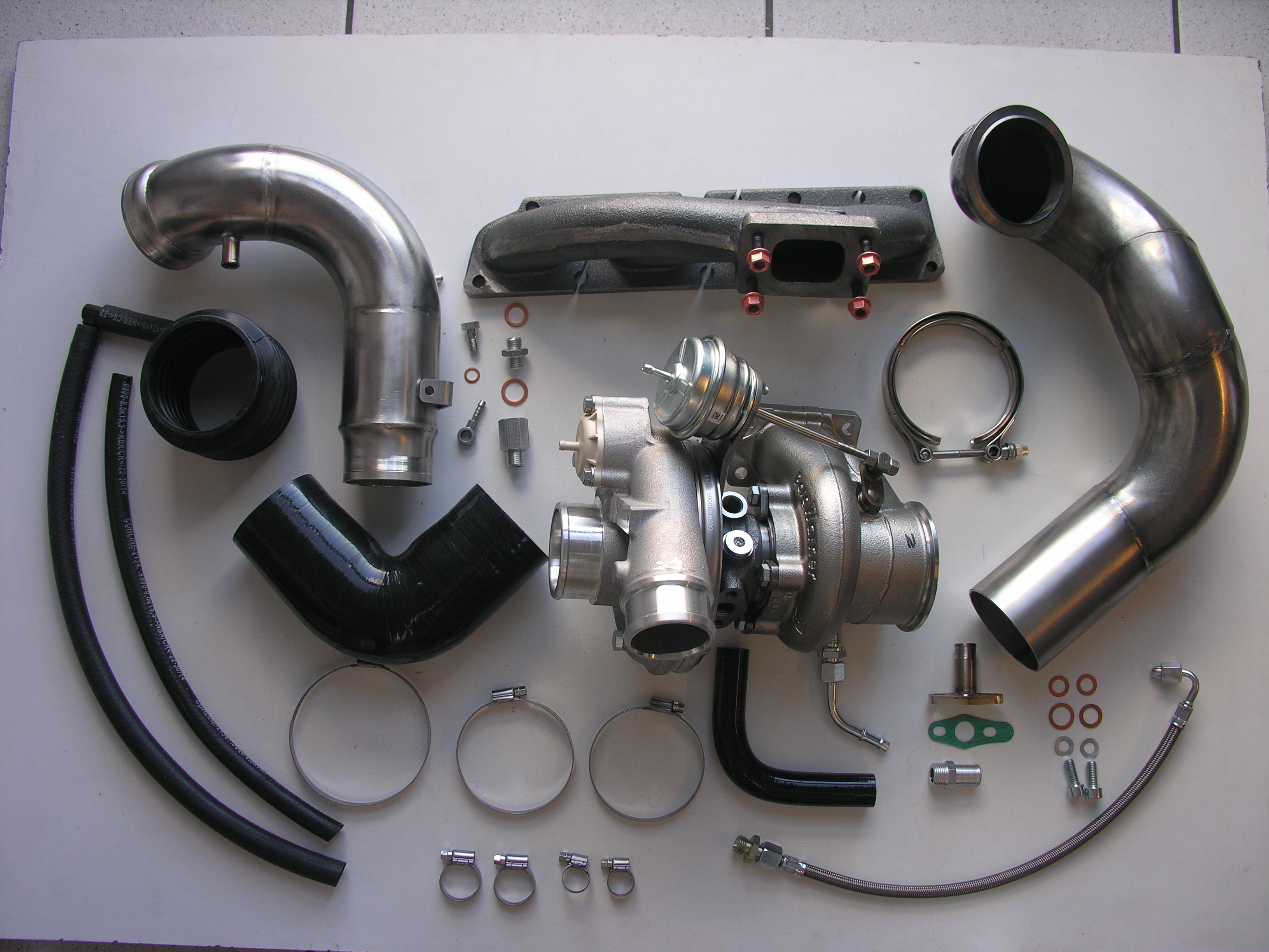 Turbo Kit Opel C20LET with  Borg Warner EFR 6758